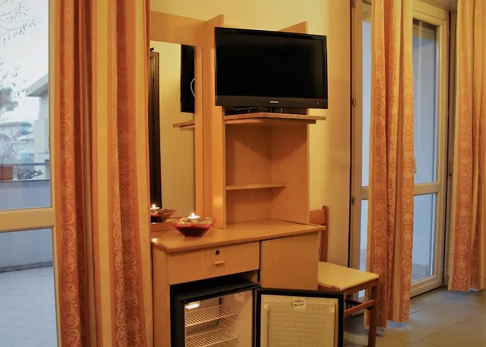 Hotel Midi
